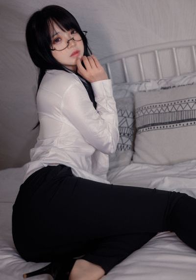 爱之初 电视剧